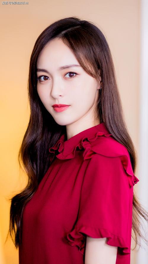 娱乐大爆料杨雪简介视频,娱乐大爆料中的璀璨星辉